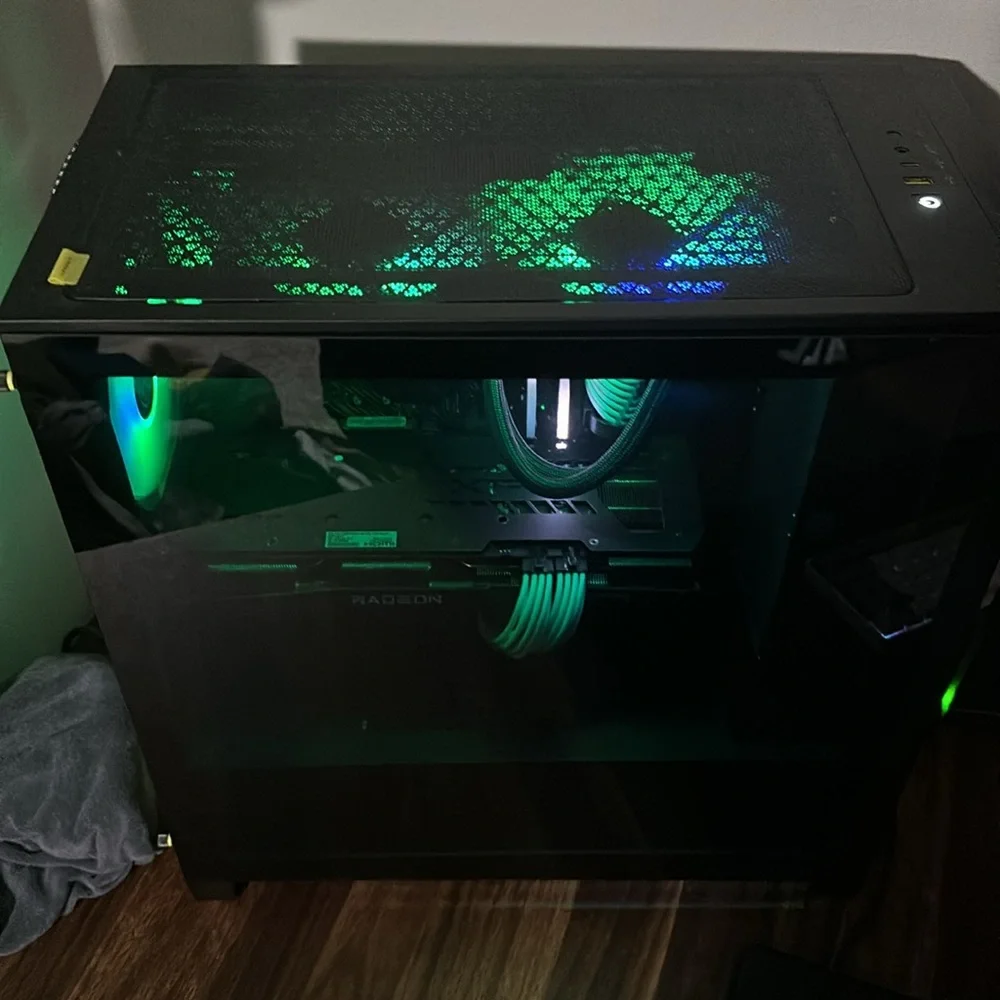 Gaming Computer and Monitor